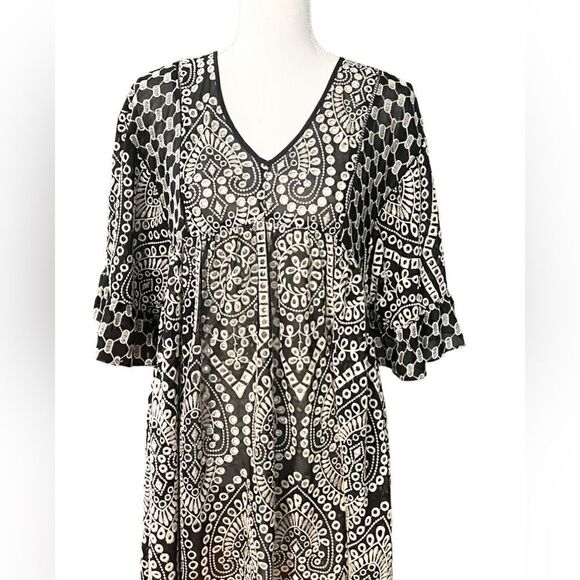 Anthropologie Akemi & Kin Sz 2 Brooke Eyelet Swing Dress Black White Boh… - Picture 2 of 6